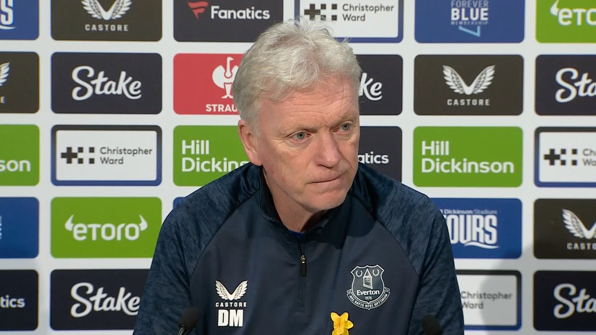 "We're playing the best team in the country at the moment" David Moyes previews Everton's match away to Arsenal and is hopeful of changing their fortune around at the Emirates 🍬