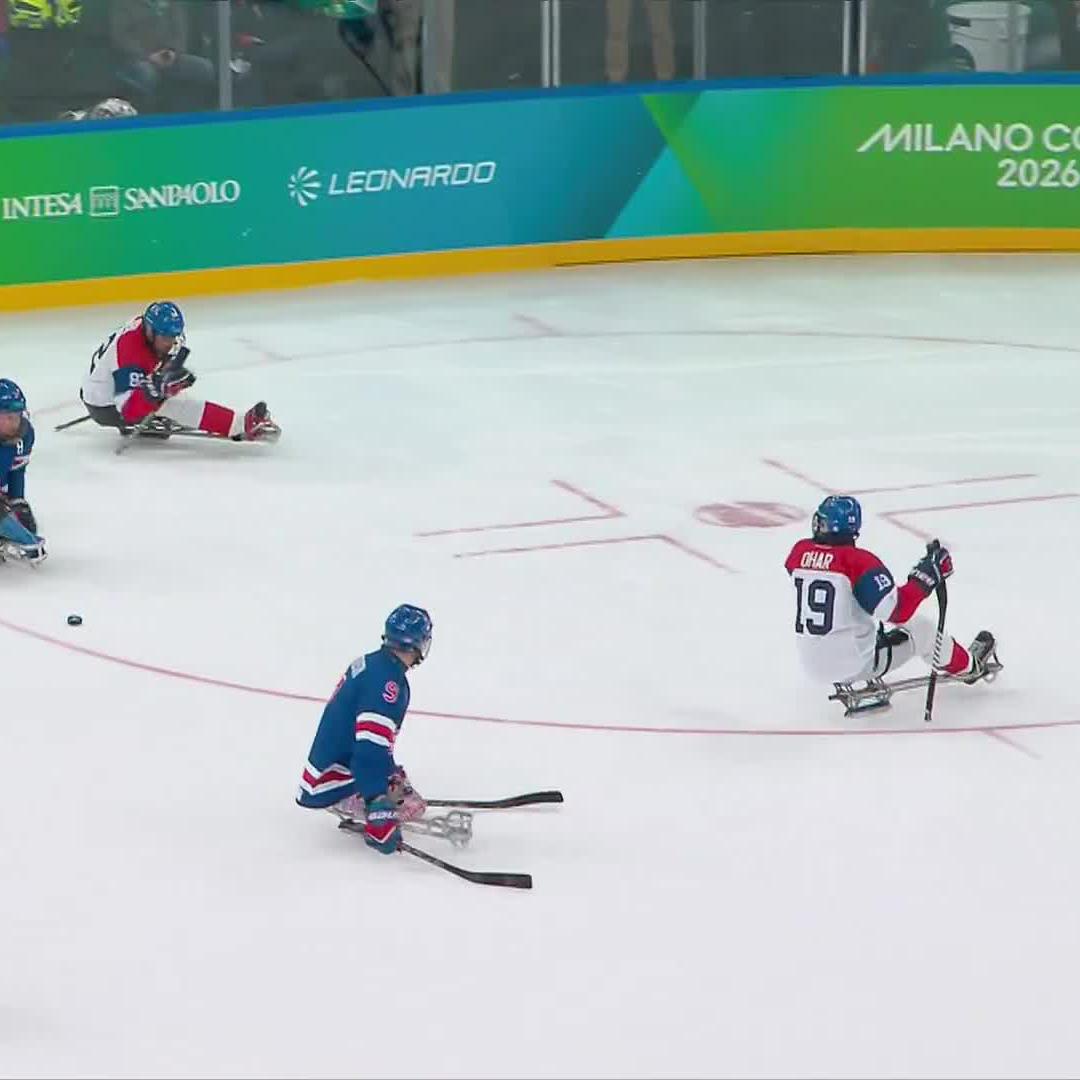 "A MAGIC TRICK!" 🤯 David Eustace locks in the lead for USA sled hockey in the Winter Paralympics semifinal!