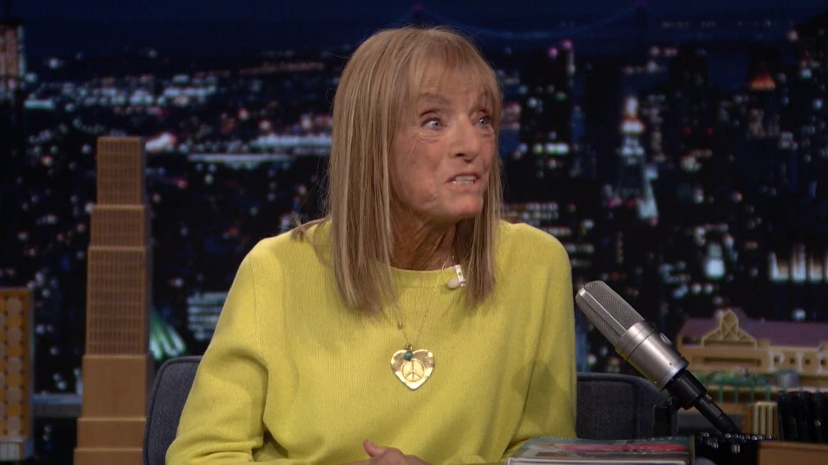 Ruthie Rogers explains why Austin Butler found comfort in the humble pb&j. #FallonTonight