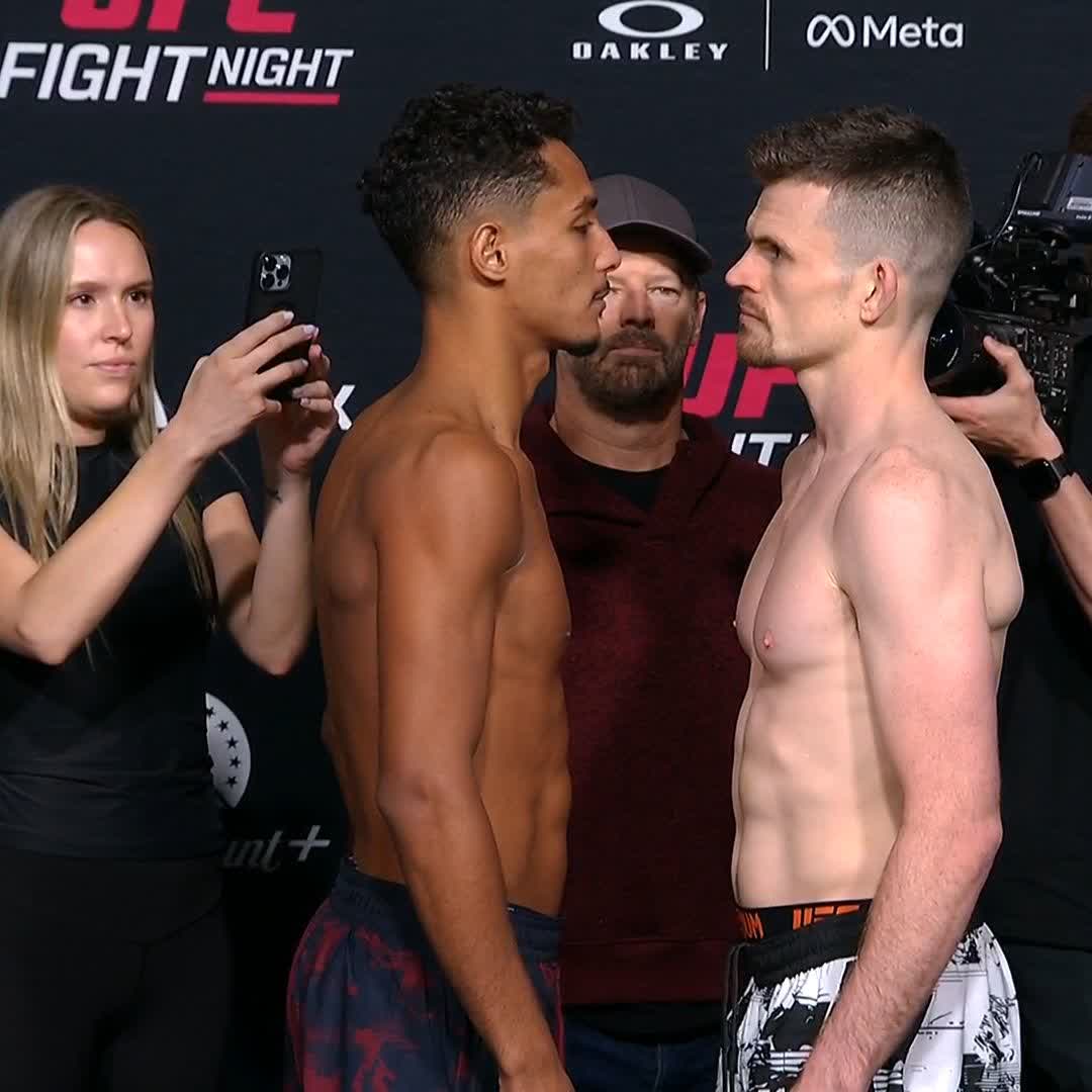 Le premier ๐๐๐๐ ๐ง๐ข ๐๐๐๐ entre Marwan Rahiki ๐ฒ๐ฆ๐ et Harry Hardwick ๐ด๓ ง๓ ข๓ ฅ๓ ฎ๓ ง๓ ฟ๐ #UFCVegas114