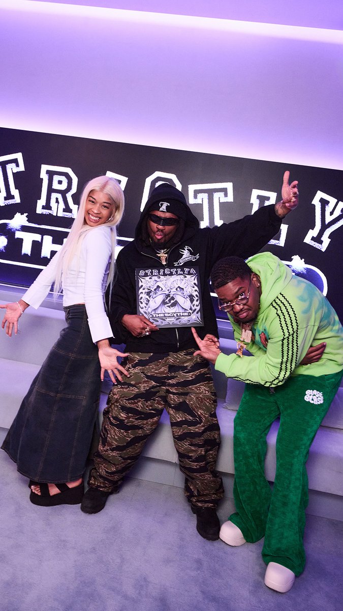 No crumbs. Denzel Curry and tiafreakyass talk about their recent collaboration, “THE SCYTHE.” Listen to the full radio takeover on Apple Music.