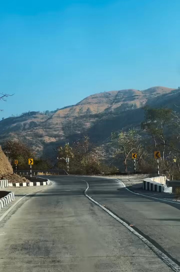Maharashtra’s State Highway.. 😍