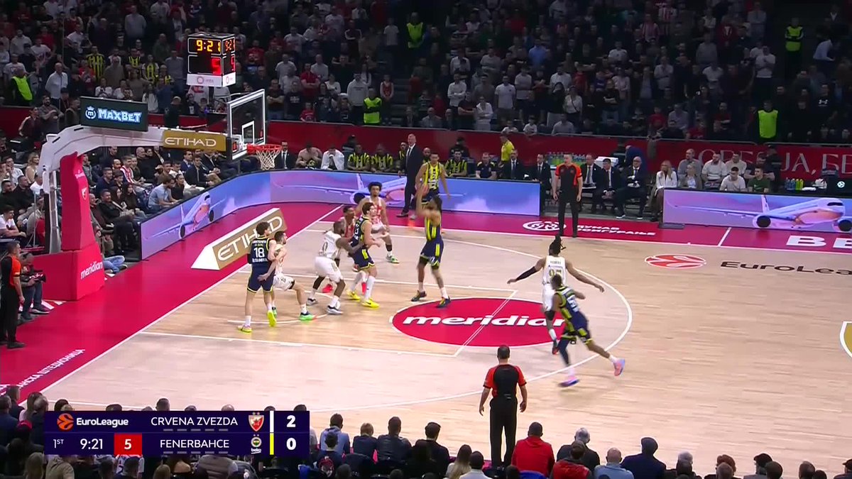 Za pamćenje: Svako „kucanje“ crveno-belih protiv šampiona Evrope! Uživajte... #kkcz #zvezda #euroleague #fener #fenerbahce