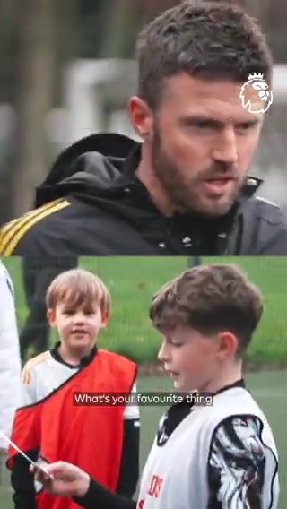 POV: Michael Carrick interrupts your Premier League Kicks session 🤩 Manchester United Manchester United Foundation