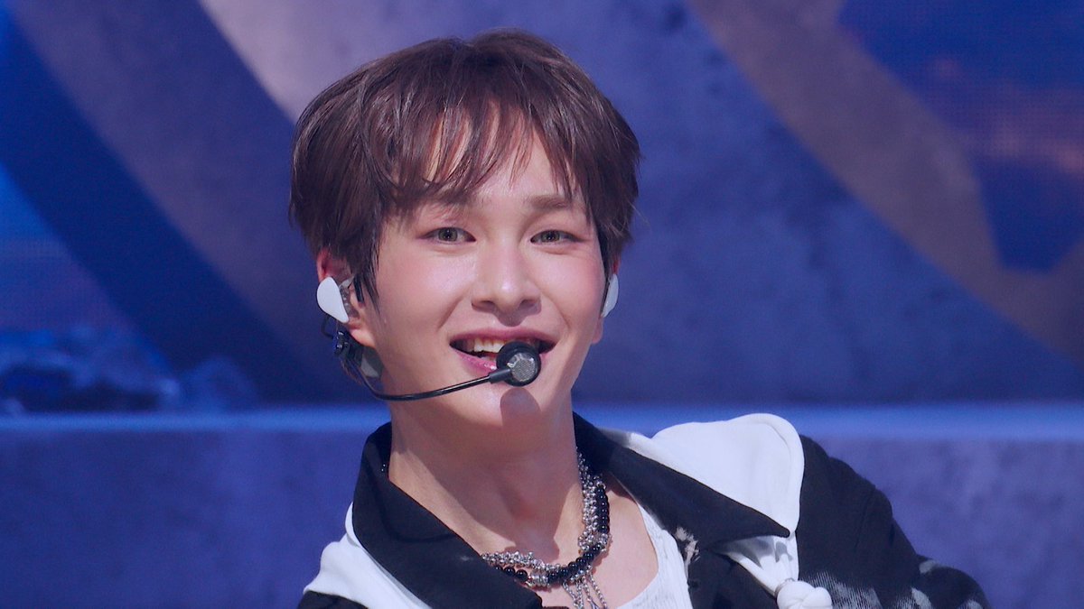 #MCOUNTDOWN EP.919 જ⁀➴♡ 𝙀𝙣𝙙𝙞𝙣𝙜 𝙁𝙖𝙞𝙧𝙮 𝘾𝙤𝙡𝙡𝙚𝙘𝙩𝙞𝙤𝙣🧚✨ #온유 #ONEW - #TOUGH_LOVE #엠카운트다운 #엔딩요정컬렉션