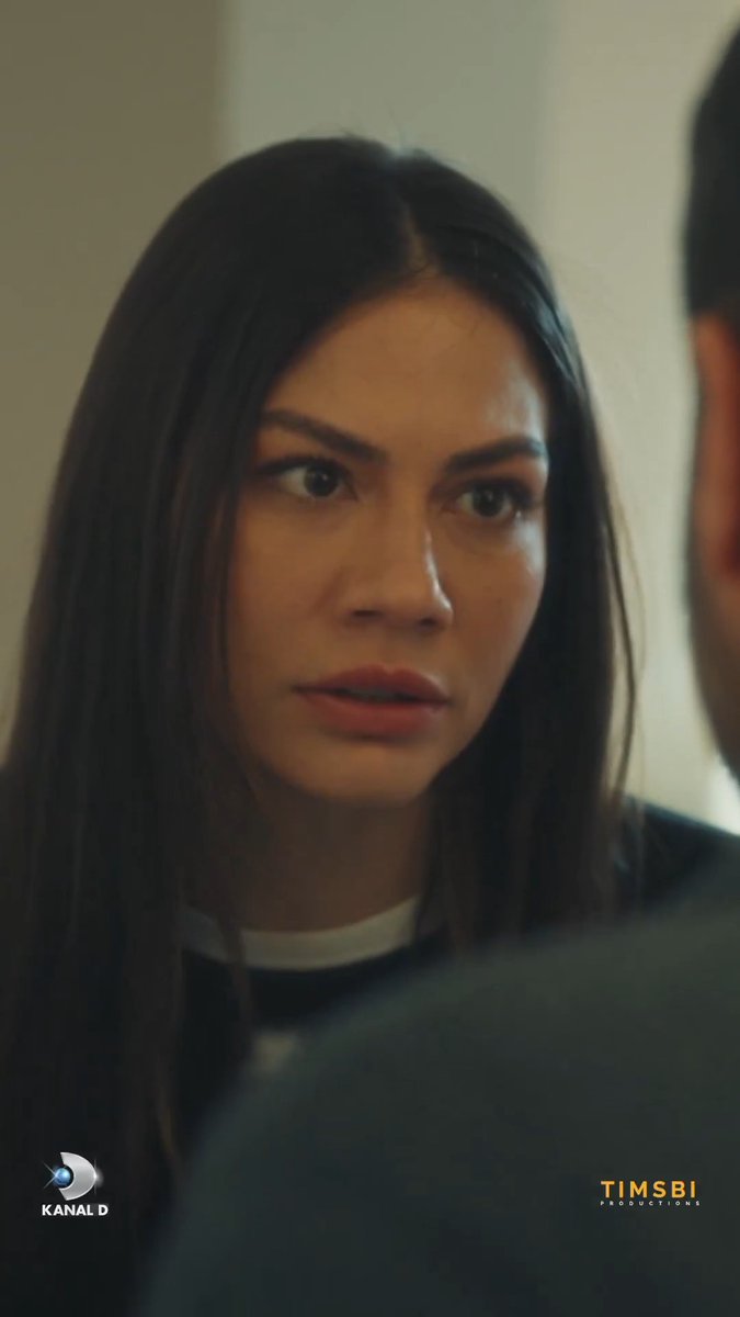 Nisan’ın şakası yok. Ne derse o! 🤫❤️🔥 #EşrefRüya yeni bölümüyle çarşamba 20.00’de #KanalD’de, tv yayınından hemen sonra ise Amazon Prime’da sizlerle. @kanald TİMSBİ Productions