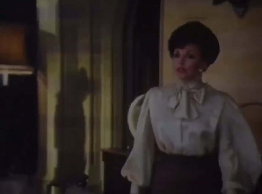 Cinzano ft Leonard Rossiter &amp; Joan Collins “I think they like you Melissa" 1978