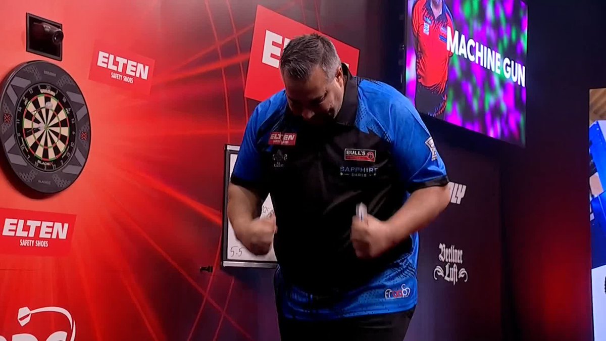 WATTIMENA WINS A THRILLER! What a way to start the afternoon! Both Jermaine Wattimena and Lukas Wenig missed a dart at the bull to win the game in the 11th leg, with the Dutchman cleaning up to advance in Goettingen! 📺 #ET2