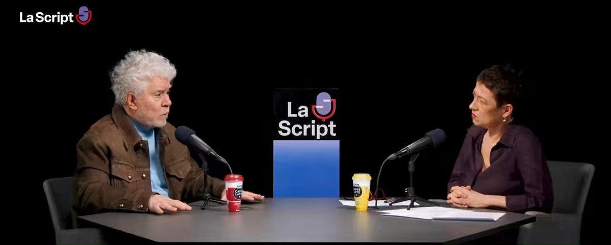 Pedro Almodóvar: “El gobierno de ahora es progresista y no está dispuesto a decirle que sí a Trump. Me alegro de que ni Aznar, ni Rajoy ni Feijóo estén en el poder porque me imagino a Feijóo poniéndose al lado de trump y eso es escalofriante” #LaScript