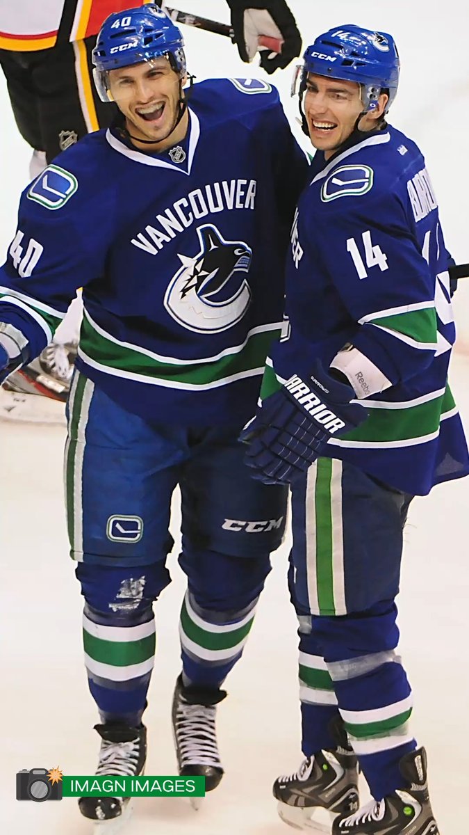 Maxim Lapierre shares what the culture was like in the Canucks locker room back in 2011. Presented by | Pacific Toyota Dealers