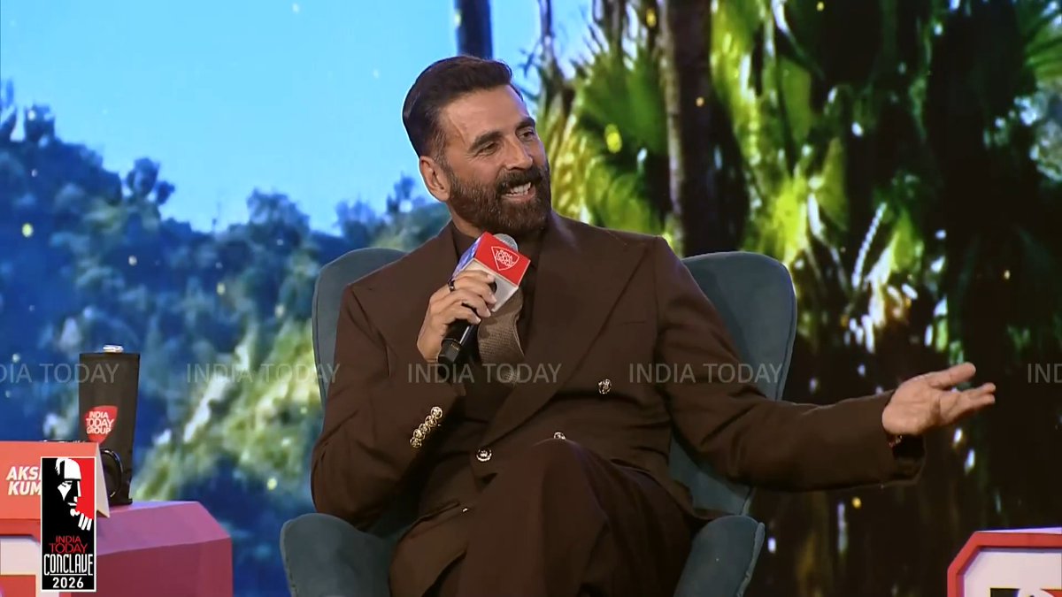 #IndiaTodayConclave26 | "Trust me, she doesn't know a M of martial art": Actor @AkshayKumar on Twinkle's reel Twinkle Khanna #Bollywood | @SardesaiRajdeep