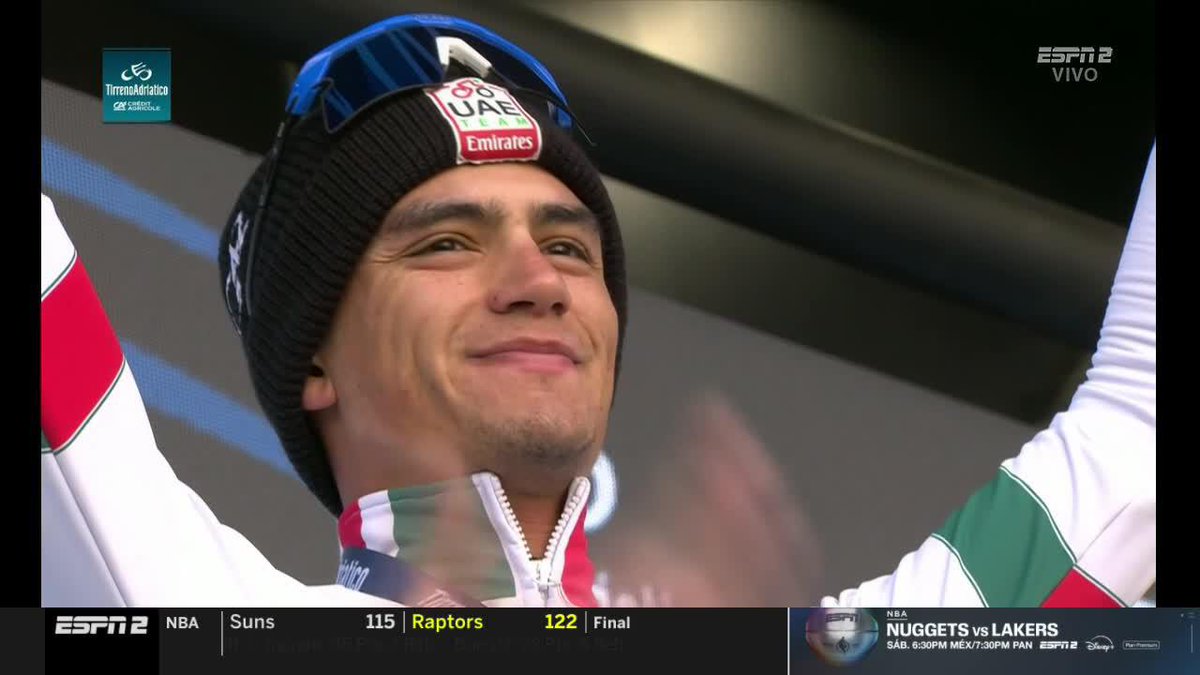 LA HISTORIA CONTINรA... ๐คฉ ๐ฒ๐ฝ ๐ Isaac del Toro, primer mexicano en coronarse en una etapa de la Tirreno - Adriรกtico El de Ensenada conserva la 'Maglia Azzurra' y se perfila para llevarse el Tridente.