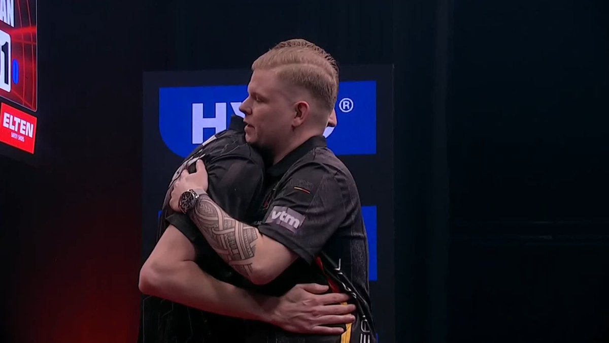 NIJMAN IMPRESSES AGAIN! Wessel Nijman produces another 100+ average in a 6-2 victory over Mike De Decker, which sees the Dutchman advance to round three of the European Darts Trophy! 📺 #ET2