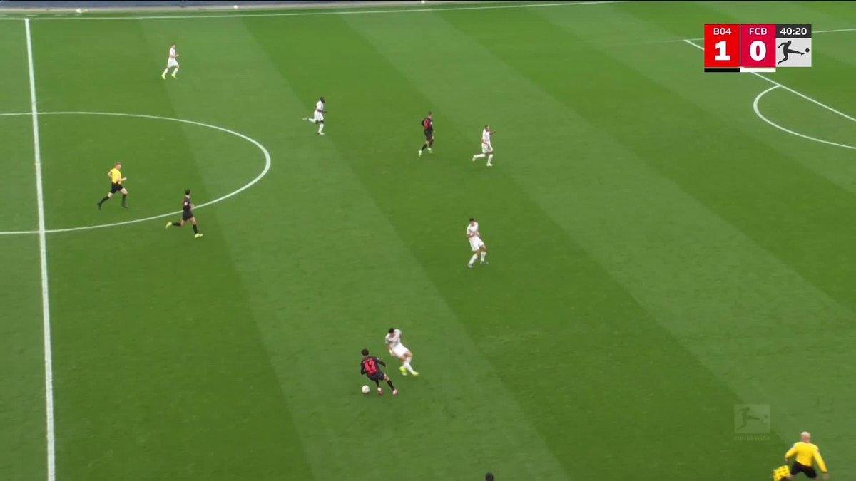 Jackson sieht ROT! 😱 👉 Die Bundesliga LIVE auf SKY SPORT 📺📱🖥️ #skybundesliga #bundesliga #b04fcb