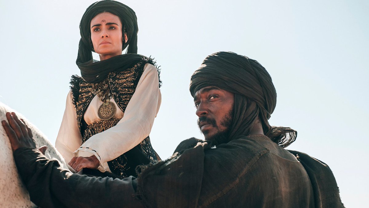 🚨 إعلان فيلم Desert Warrior أضخم ميزانية إنتاج بتحالف مجموعة MBC مع شركات أخرى! • تم تصويره بالكامل في السعودية. • الميزانية 150 مليون دولار. • الفيلم باللغة الانجليزية • قصة شاب يتحول إلى قائد يقود تمردًا ضد إمبراطورية قوية تحاول السيطرة على المنطقة.
