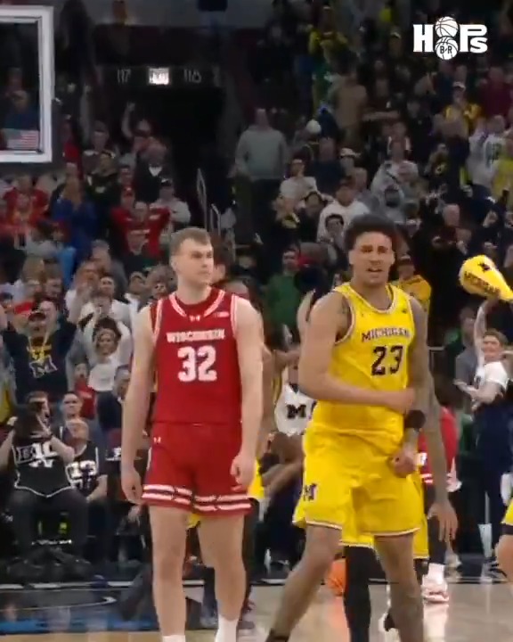 YAXEL LENDEBORG ICE IN HIS VEINS 🥶 Michigan is headed to the Big 10 title game 🔥