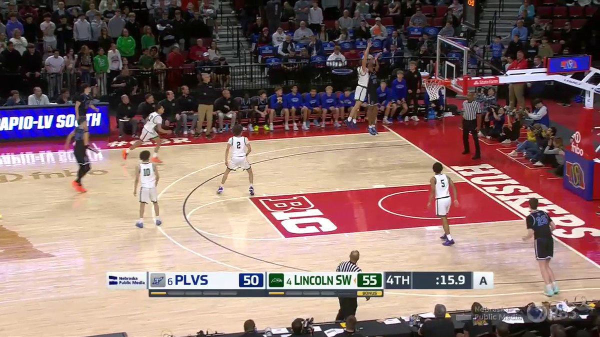 ‼️LINCOLN SOUTHWEST MAKES HISTORY‼️ The Silver Hawks are taking home the school’s first-ever state championship👏👏