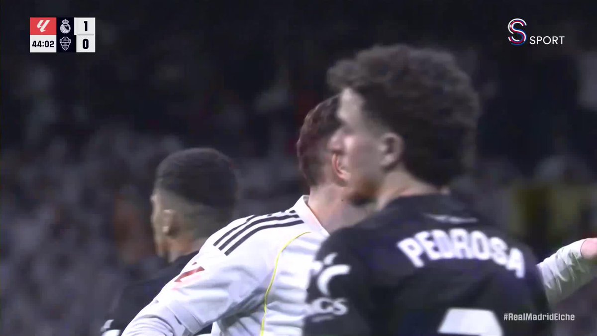 Sol ayağı ile fake, sağ ayağıyla 90’a… Fede Valverde, bambaşka seviyede.
