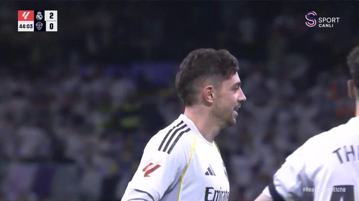 Valverde yine sahnede, muhteşem bir gol.