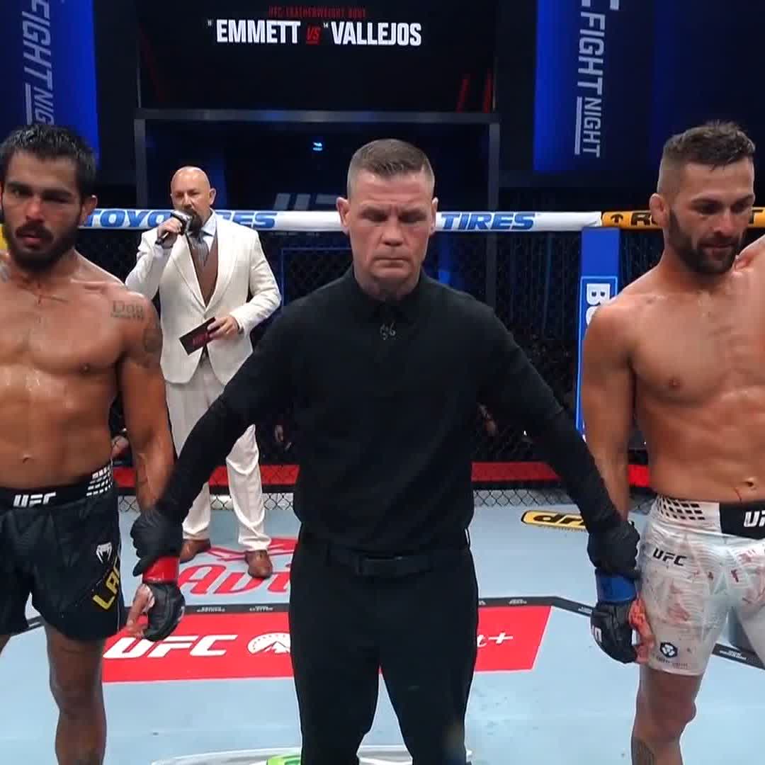 Victoria española para el debutante 🇪🇸 Hecher Sosa gana por decisión unánime ‼️ #UFCVegas114 | Ver en vivo por Paramount+ Deportes