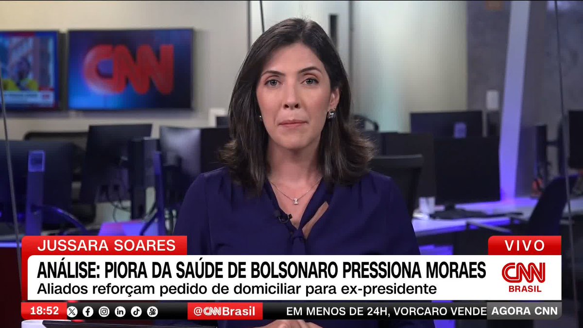 Flávio Bolsonaro: "Meu pai escapou por pouco"; assista #AgoraCNN