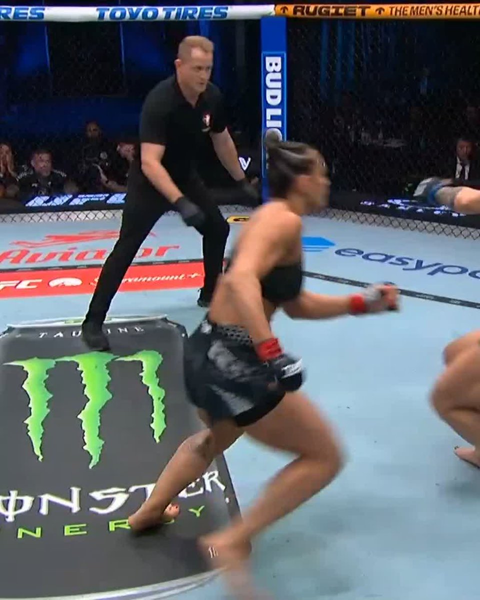 OKAY OKAY @BiaMesquitajj 😤 [ LIVE on @ParamountPlus ]