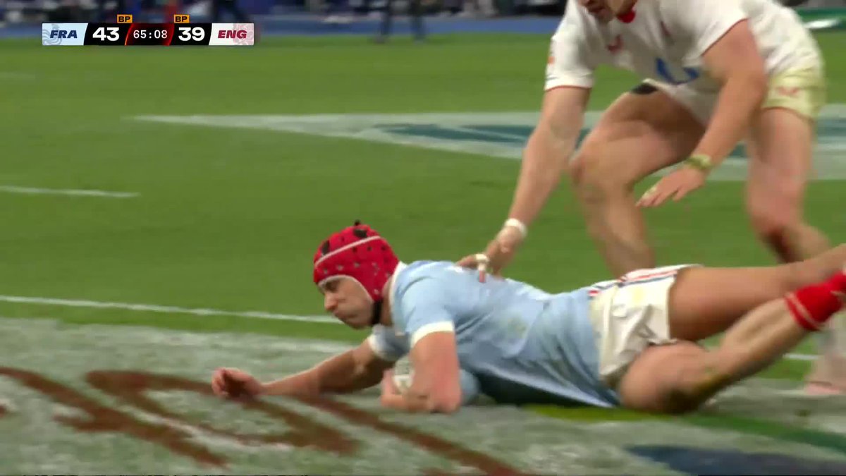 After just 3 years, Louis Bielle-Biarrey at 22-years-old now has: • 18 tries in 14 Six Nations games (joint 5th all-time) • The record for most tries in a tournament (twice with 9 and 8) • The most tries in consecutive Six Nations games (10) #FRAvENG