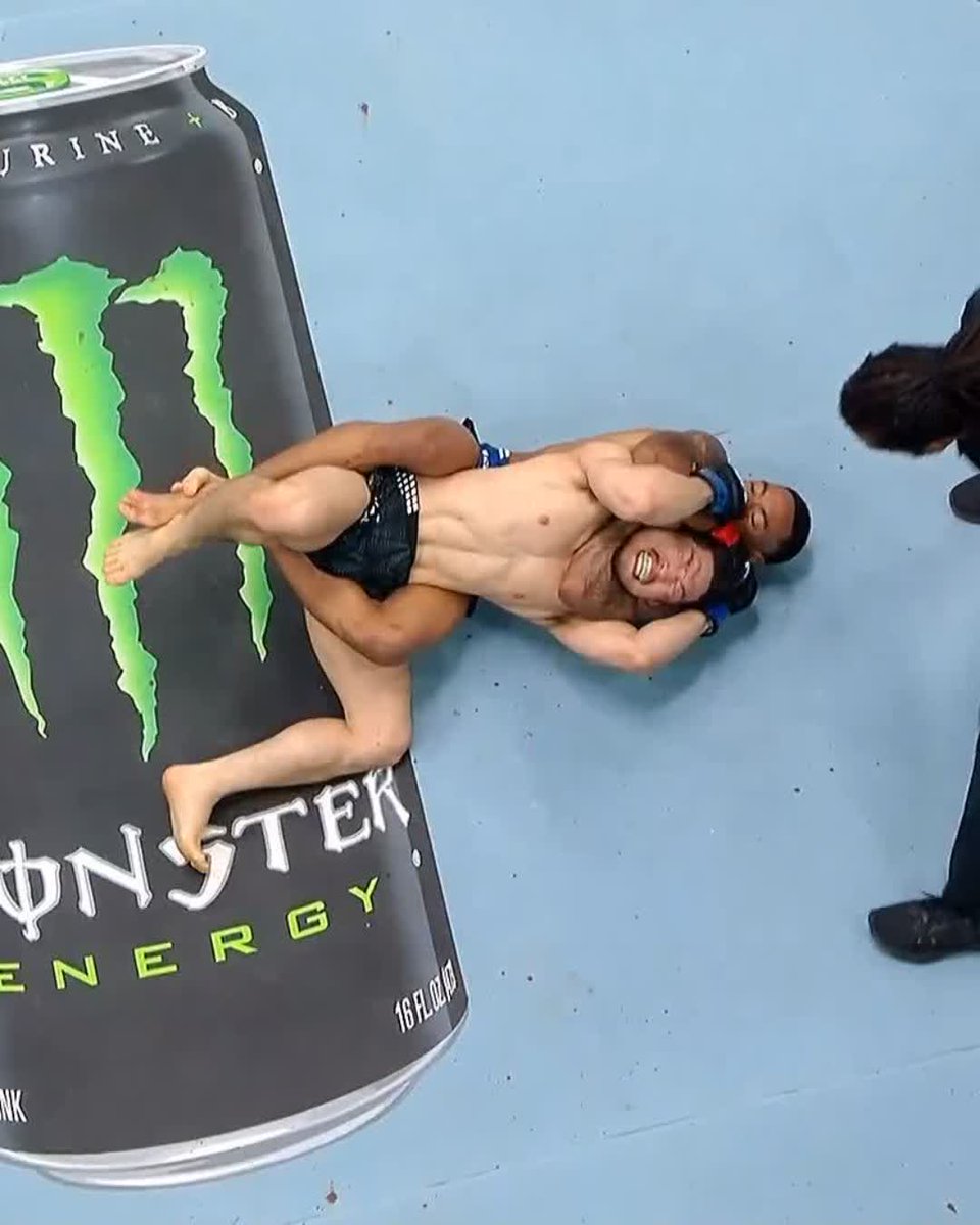THE STREAK CONTINUES FOR ELIJAH SMITH [ LIVE on Paramount+ ]