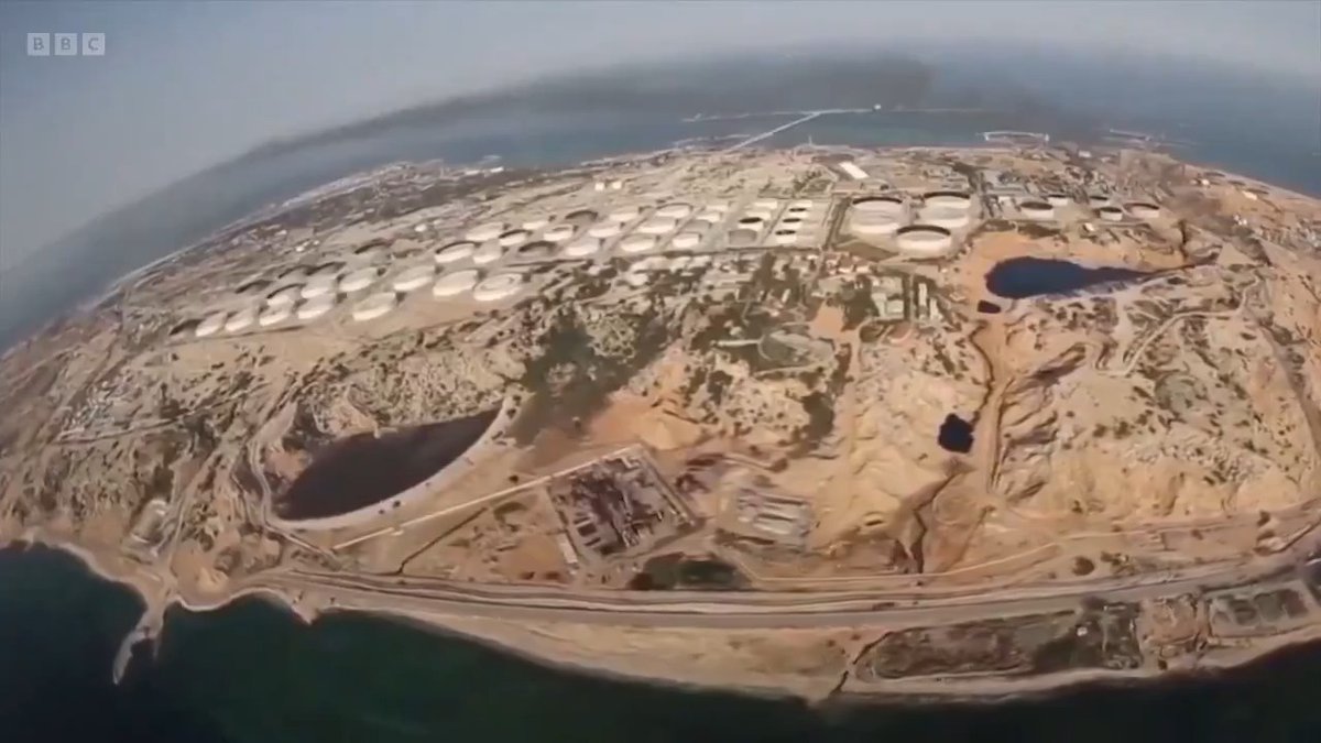 The US is threatening to bomb Iran's civilian oil infrastructure because they are losing control of the Strait of Hormuz. Iran responds brilliantly: The strait is open to the world, it is only closed to the US and its enemies. Checkmate.
