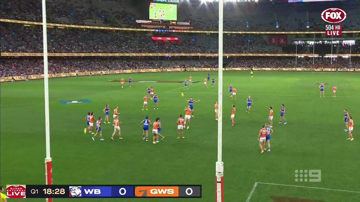 "He's been the best player in the comp since 2019... when it comes to the best player, I don't think it's a competition." Is Marcus Bontempelli still the game's best player ahead of Nick Daicos? #9AFLSFS | Watch on 9 & 9Now 🖥️