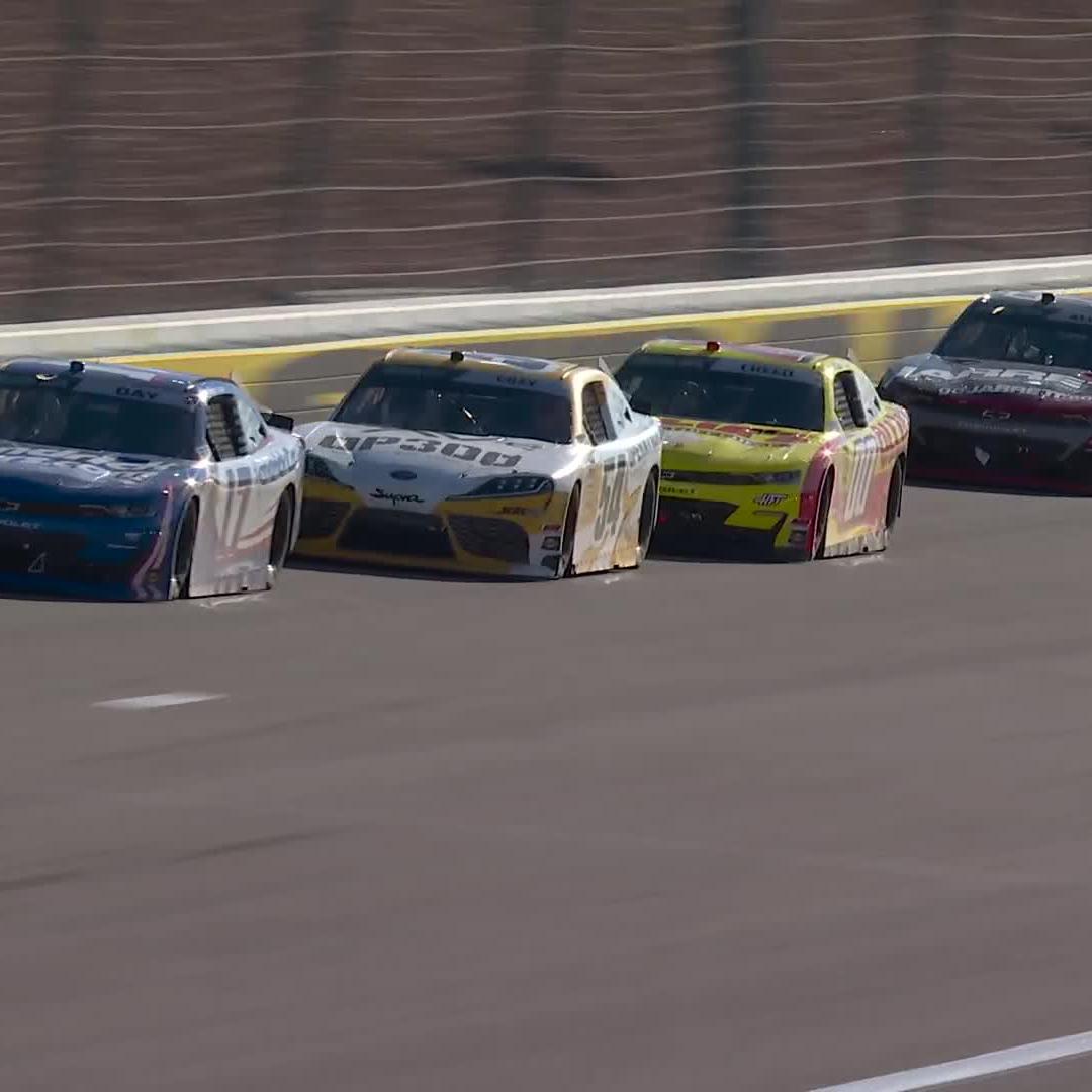 Gray and Creed get together going for the lead!