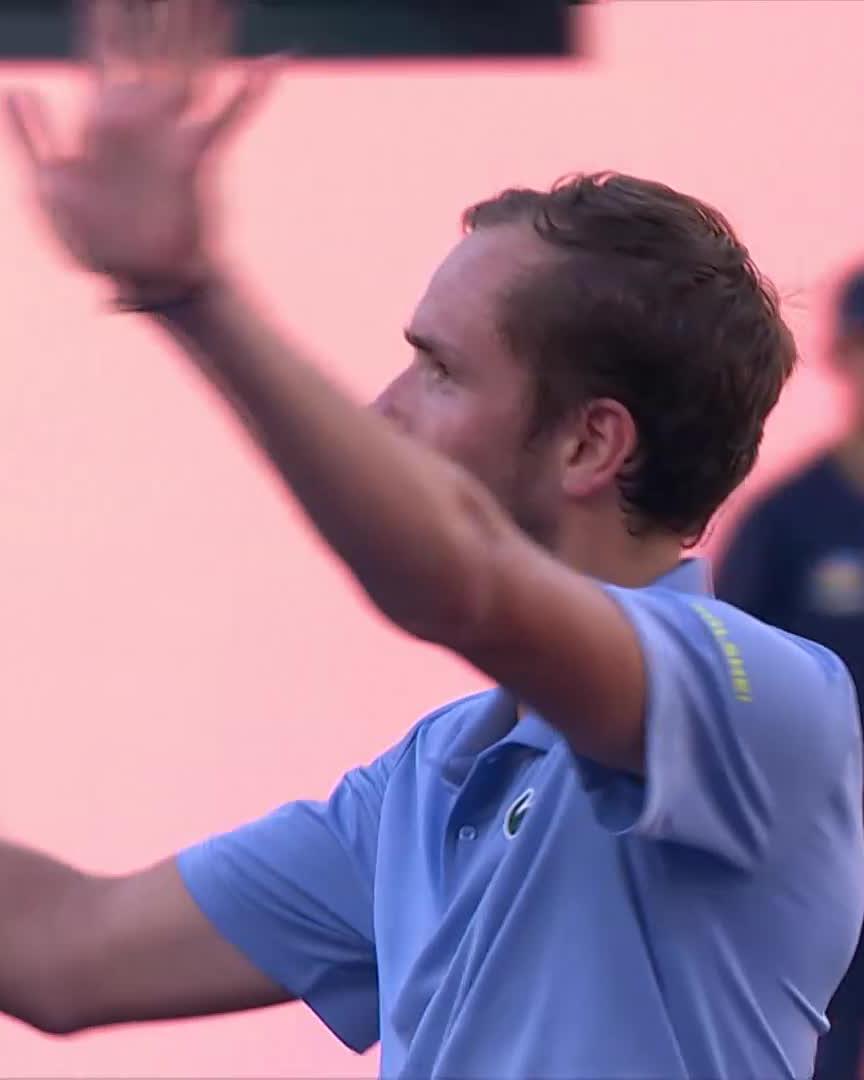 Medvedev d. Alcaraz 6-3 7-6 Daniil is the 1st player to beat Carlos in 2026 & snaps his 16 match win streak ✅3rd Indian Wells final ✅3rd final of 2026 ✅11th Masters final ✅52nd top 10 win Back in top 10 Back to beating world #1’s He’s coming 😮💨🐙