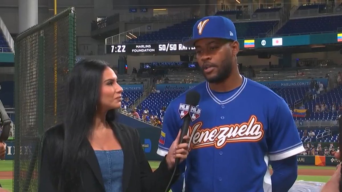 "They're the champions of the last #WorldBaseballClassic and we have to play perfect today." Maikel Garcia chatted with Siera Santos ahead of Team Venezuela's matchup with Team Japan 🇻🇪