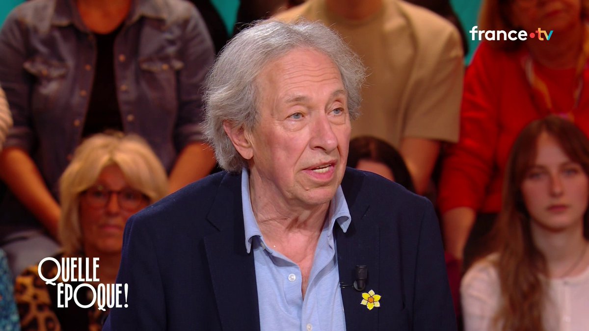 🗣️ "Il espérait que j'allais porter le flambeau du Reich millénaire." Après le livre "Un bon fils", Pascal Bruckner se confie sur l'obsession antisémite de ses parents et comment son père, admirateur du IIIe Reich, s'inquiétait des origines de sa propre petite-fille.