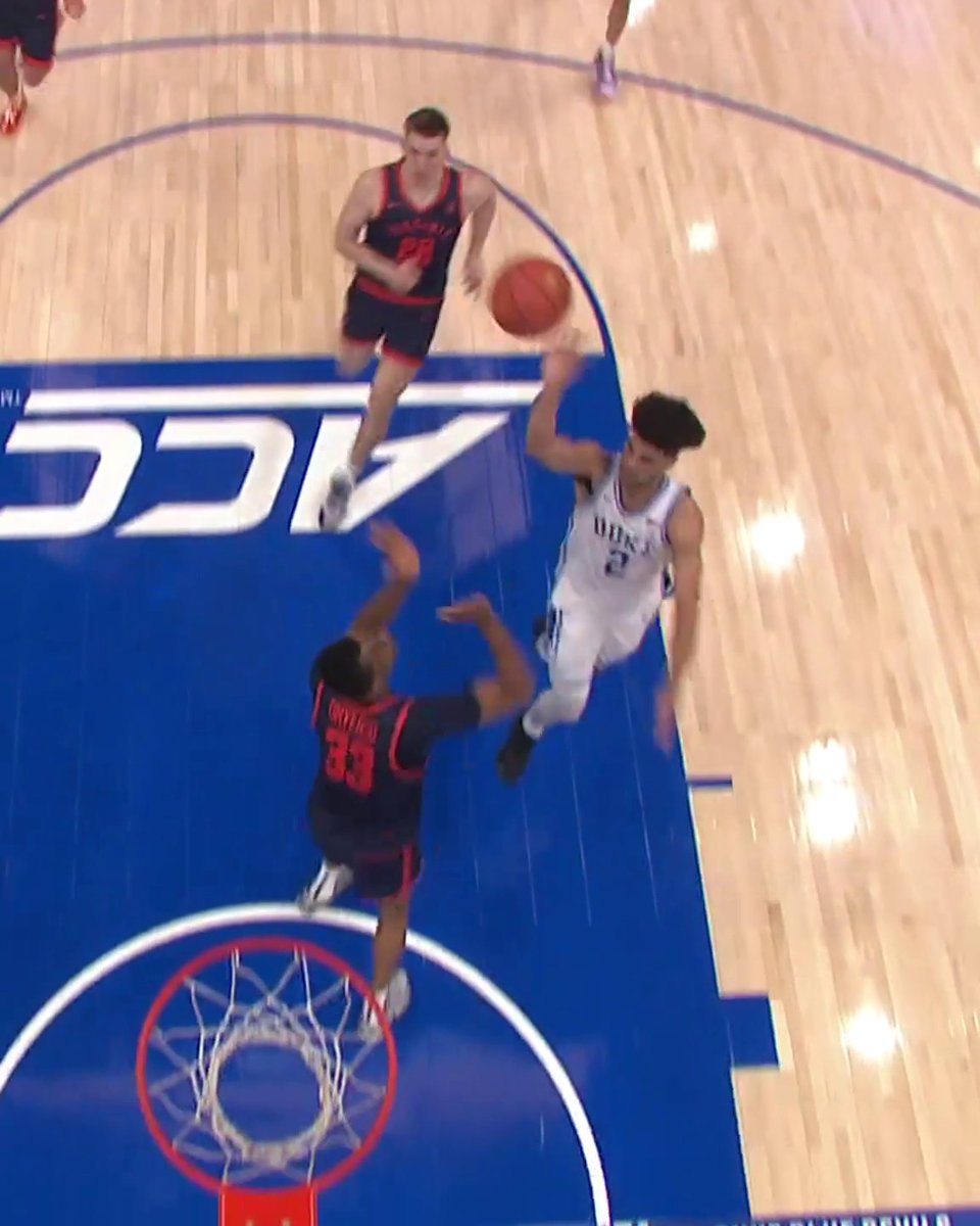 DEFENSE ➡️ OFFENSE What a play from Dame Sarr and Cayden Boozer 😮‍💨