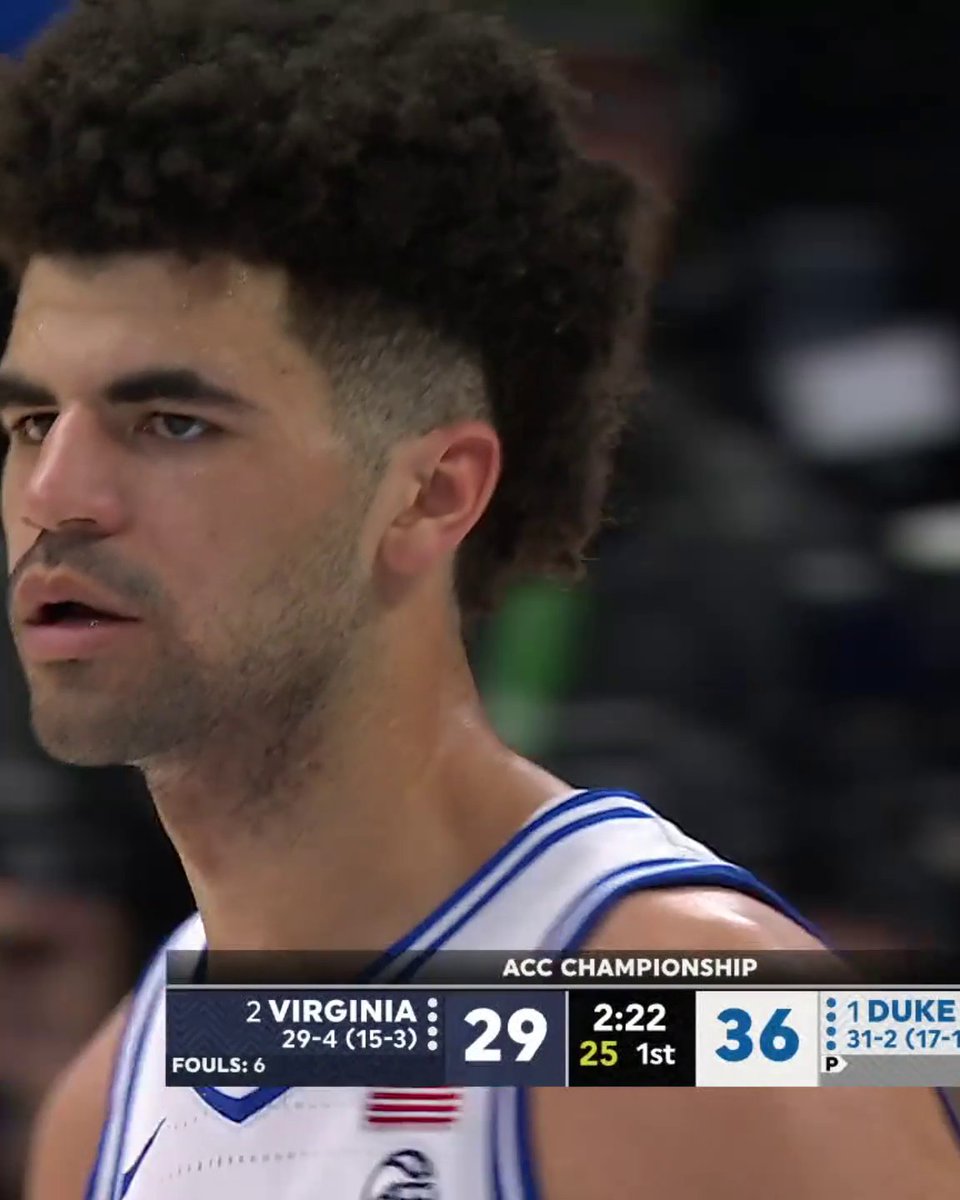 Cayden Boozer having himself a game 🤩 His dad, Carlos, watching on 🔥