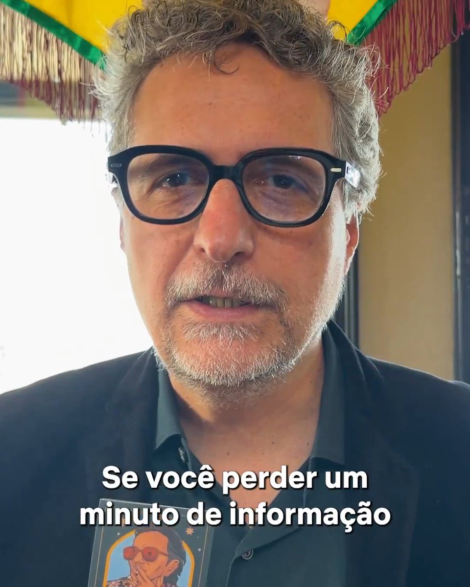 ⛔️EI EI EI ⛔️ ✋Tá mexendo no celular enquanto assiste O Agente Secreto?✋ O Kleber Mendonça Filho tem um recadinho pra você.