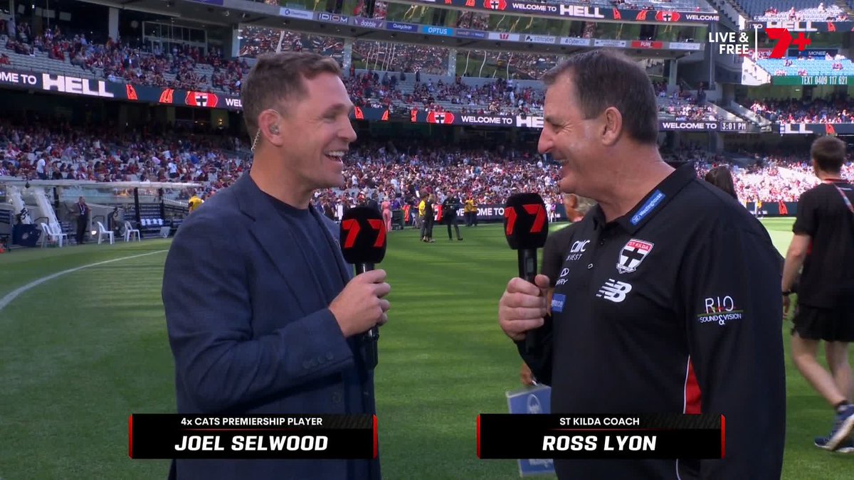 "We'd like it (the MCG) to be our Greenland (and) take it over." 🗣️ Ross Lyon on back-to-back games at the MCG