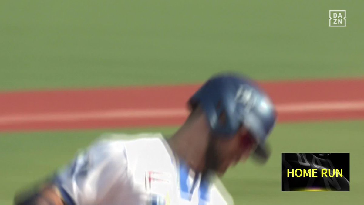 喜び爆発 四球の後の初球を逃さない ヒュンメル バックスクリーン弾 ⚾️DeNA×ソフトバンク(オープン戦) #baystars #だったらDAZN DAZNならオープン戦も見られる📱 ✔ 月々2,300円(年間プラン・月々払い) ✔ 初月無料キャンペーン中(〜4/19まで) ▶ 視聴はこちら