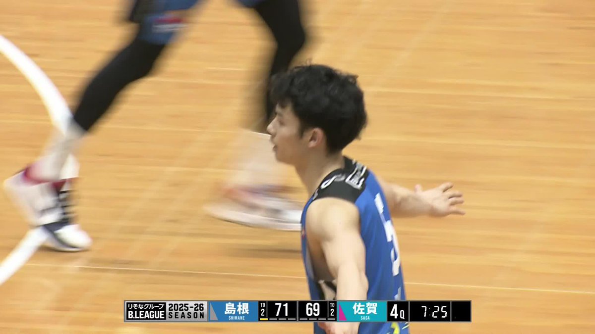 なんとスリーも3本目👀 島根#5 新井が勝負どころも決めきり2桁得点！ 島根スサノオマジック 📡バスケットLIVEで生配信中 #Bリーグ #りそなグループ