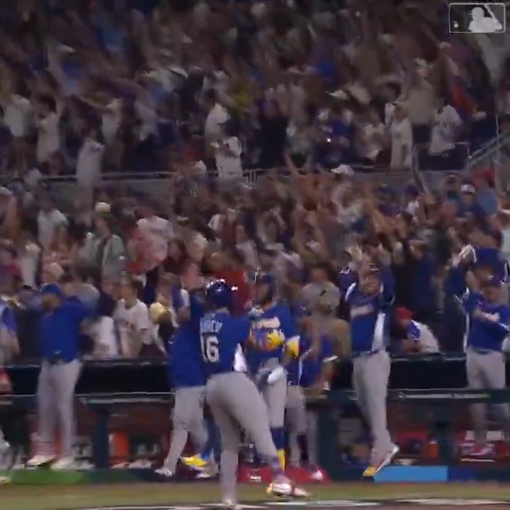 Good morning. Another angle of Wilyer's bat flip for ya.
