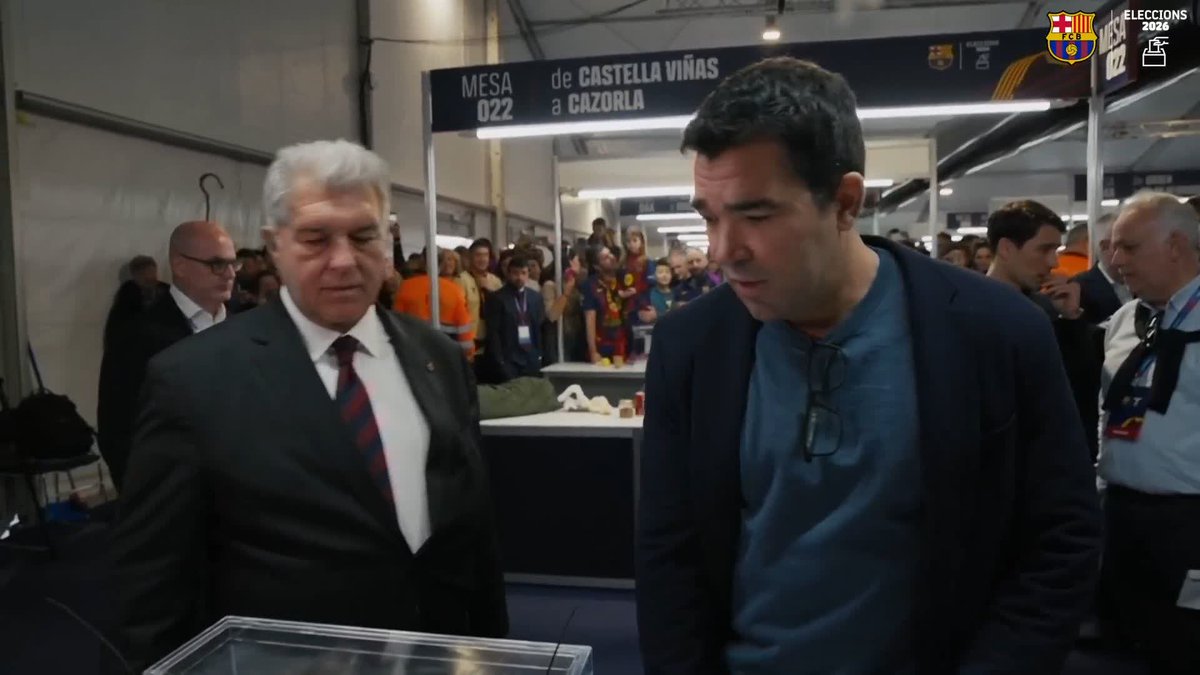 ELECTIONS 2026 🗳️💙❤️ Director of Football Deco exercises his right to vote