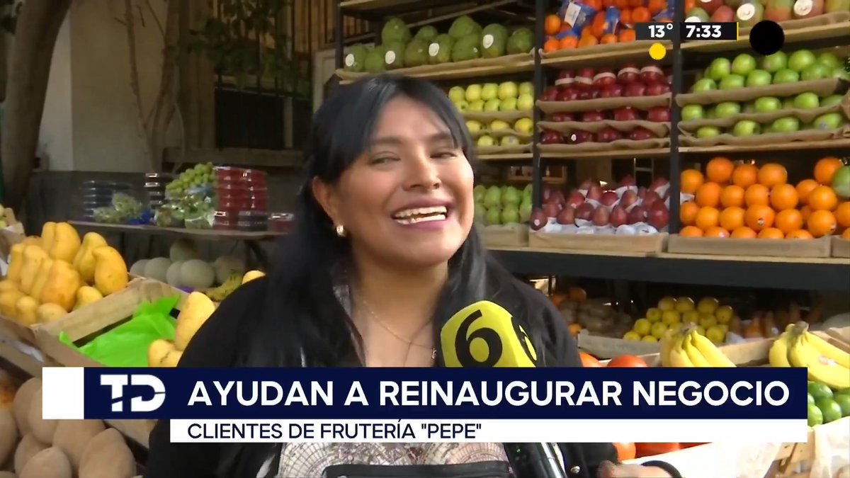▶️ La gentrificación golpeó a la Frutería Pepe, un negocio familiar con más de 60 años de tradición, que tuvo que abandonar su local en Polanco por no poder pagar una renta de 100 mil pesos. 📺 #TelediarioMatutino con Rodrigo Rico M, Monserrat Contreras y Ricardo Solaback ⭐