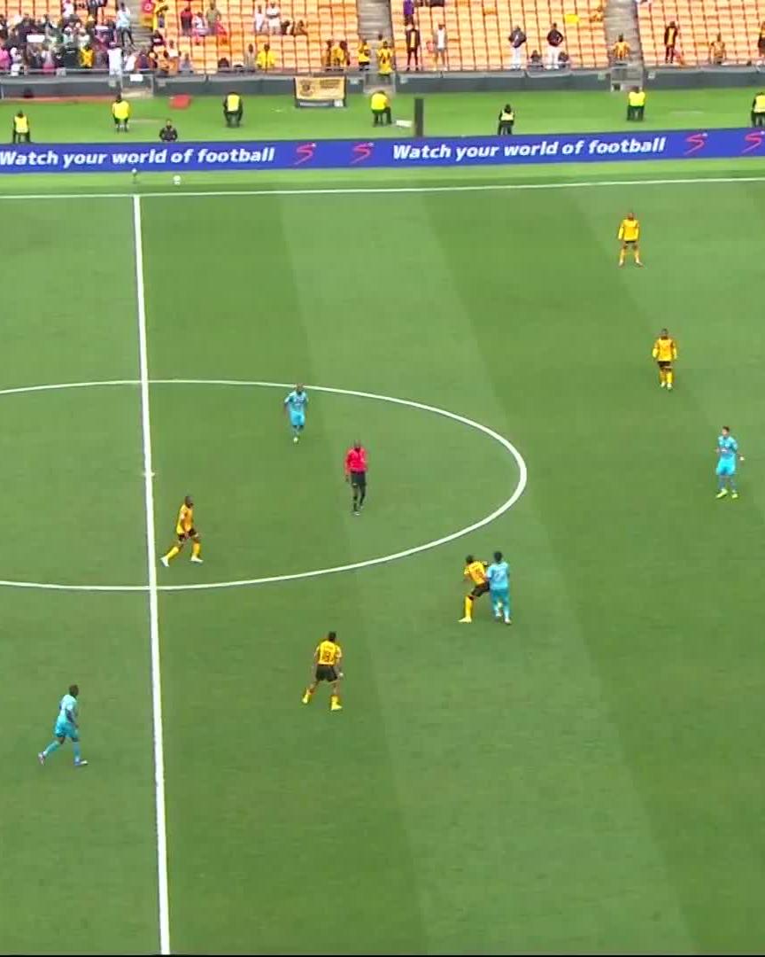 Asanele Velebayi and Mfundo Vilakazi come off the bench to provide the creative spark for Amakhosi 🔥 📺 Stream #BetwayPrem live: #SSDiski