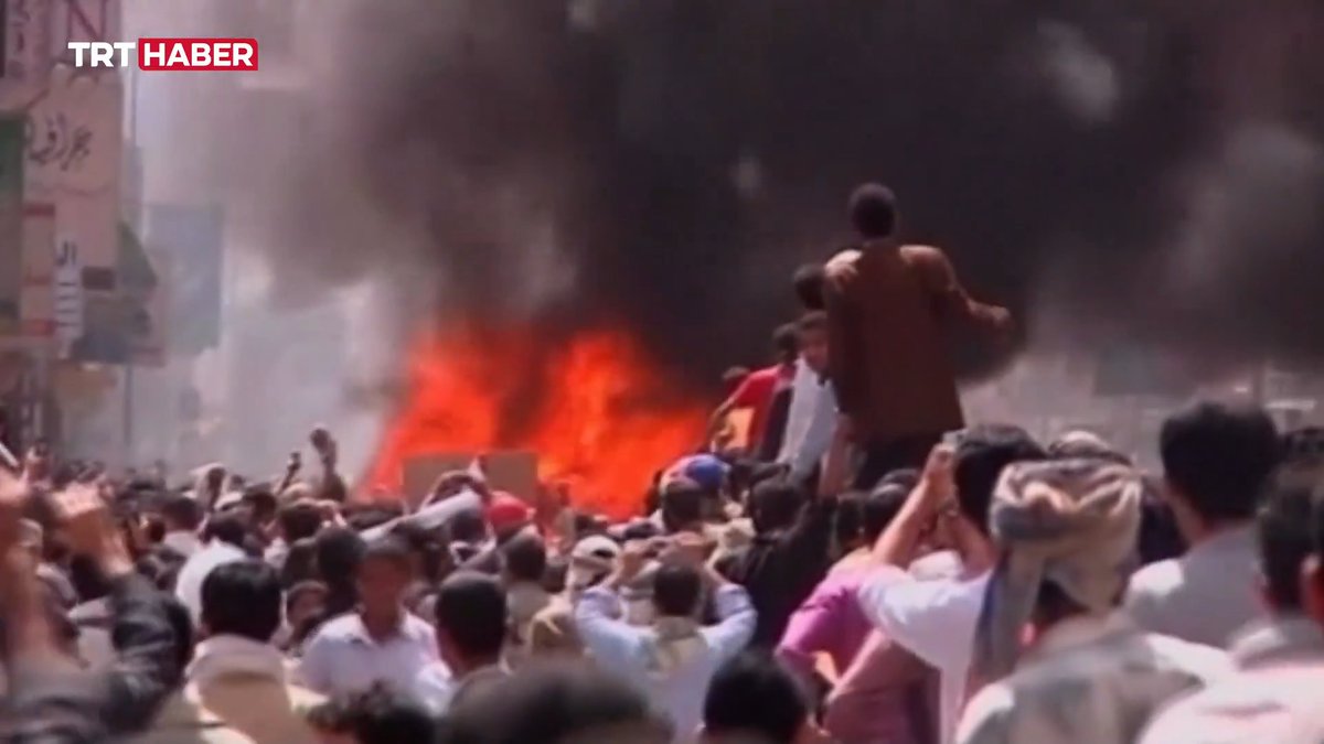 "Ey doktor, şimdi sıra sana geldi." Bu cümle Suriye'de 13 yıl sürecek mücadelenin fitilini ateşledi. 15 Mart 2011’de başlayan iç savaş, 8 Aralık 2024’te Baas rejiminin devrilmesiyle sona erdi. Yıllar sonra aynı duvarda bu kez "Doktor kaçtı" yazıyordu…