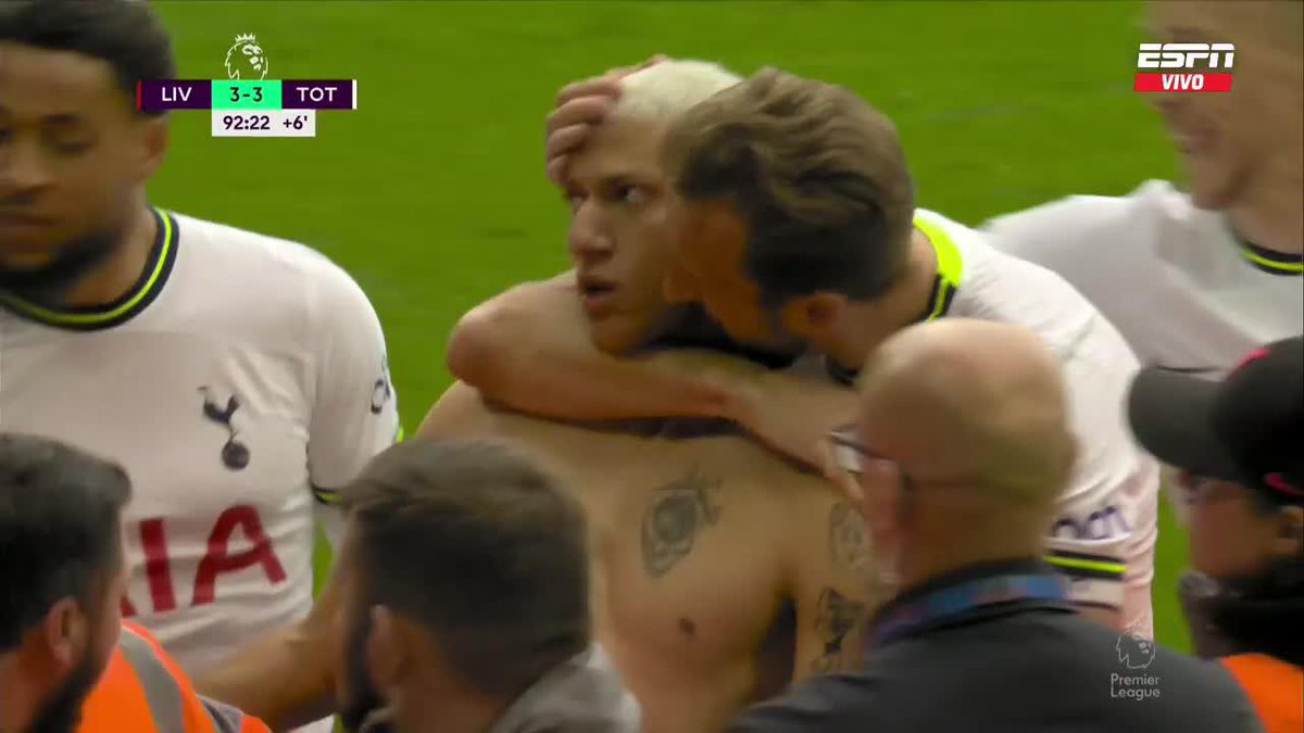 JAJAJ relata el Bambino este Liverpool Tottenham. Anfield. Richarlison titular. RUN IT BACK.