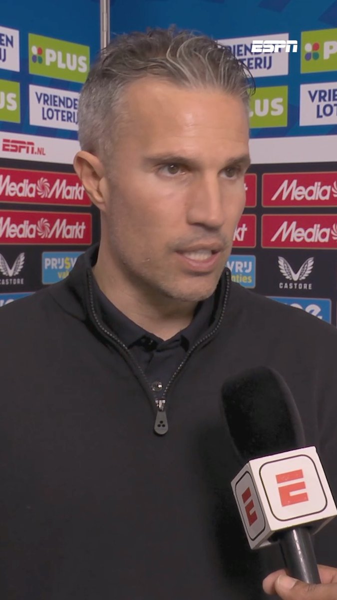 Robin van Persie zag zijn donderspeech in de rust werken ๐ก โIk word niet vaak boos, maar ik vond dit een goed moment.โ #feyexc