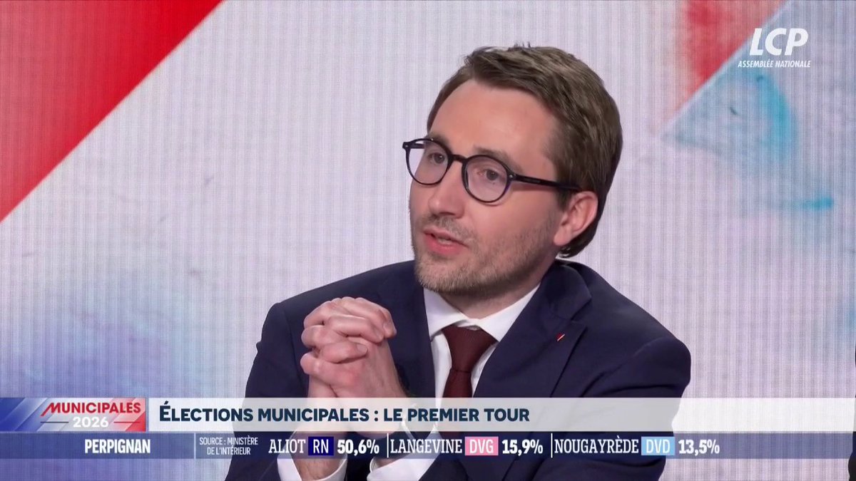 "Les sondeurs se sont plantés dans des largeurs assez impressionnantes (...) Ils sont nuls", tacle Antoine Léaument 🇫🇷 au regard des scores de La France insoumise au premier tour. "La seule chose sur laquelle on peut se baser, ce sont les urnes". #Municipales2026