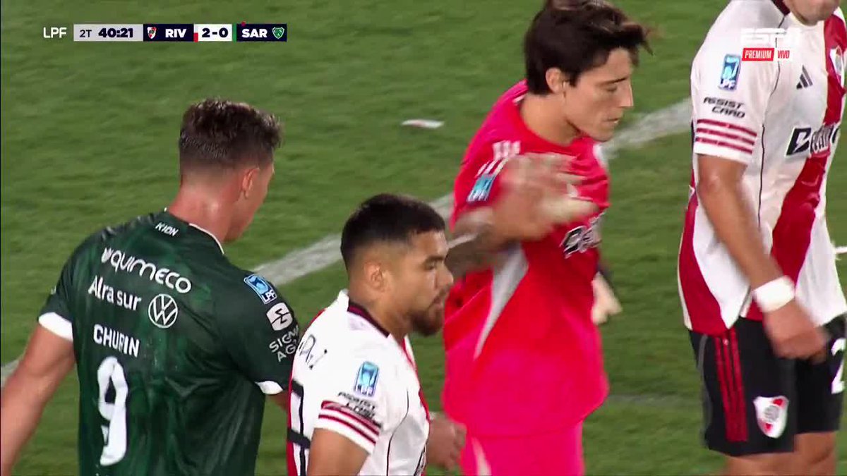 Ya podemos pedir a Santiago Beltran para que sea el segundo arquero de la selección o algun cabeza de tuerca se enoja? El futuro del arco argentino está acá.