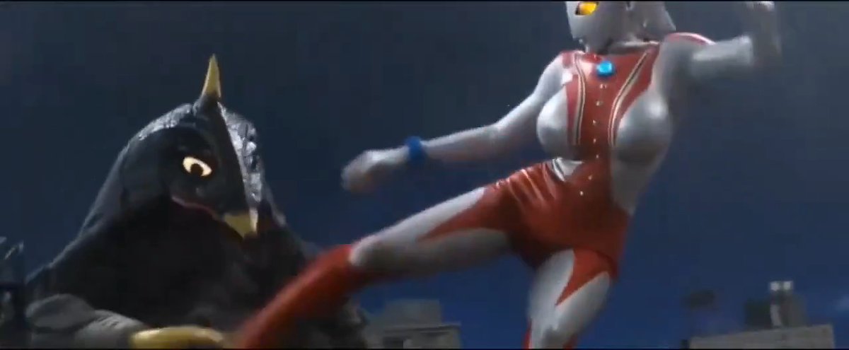 Ultra Mommy attacks!